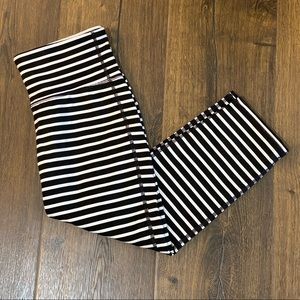 Athleta Cropped Stripe Leggings